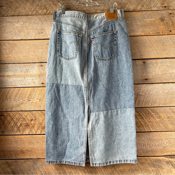 Levi's Premium Button Midi Jean Denim Skirt Size 31 Patch Design 100% Cotton New - Picture 5 of 16